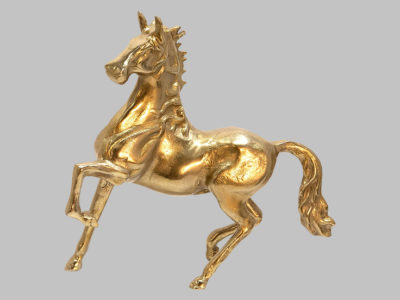 Horse sculpture gold