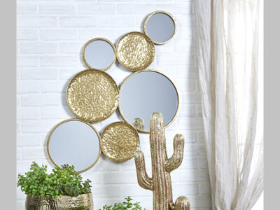 Metal Mirroded wall decor gold